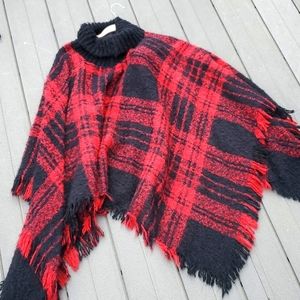 Steve Madden Plaid poncho